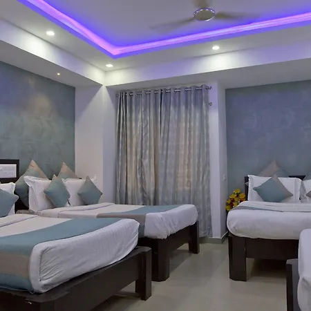Aishwarya Le Royal Hotel Mysore Exterior photo