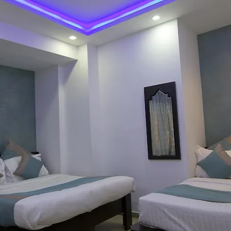 Aishwarya Le Royal Hotel Mysore Exterior photo