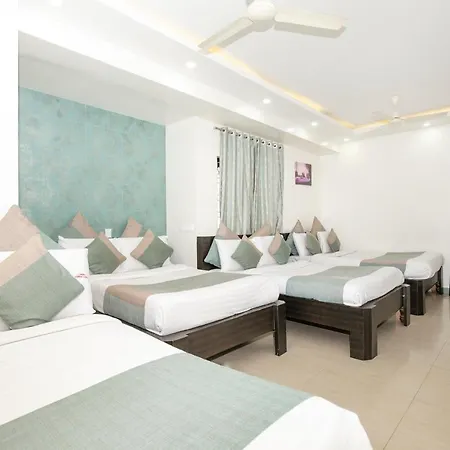 Aishwarya Le Royal Hotel Mysore Exterior photo