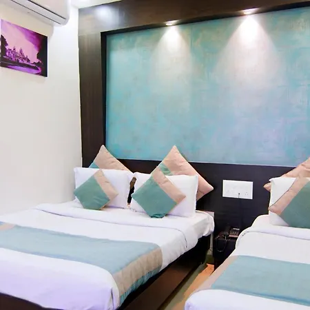 Aishwarya Le Royal Hotel Mysore Exterior photo
